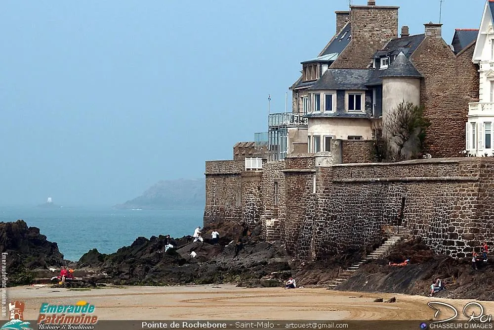 Studio A 100M A Pied De La Plage Et De La Digue Du Sillon Apartment Saint-Malo