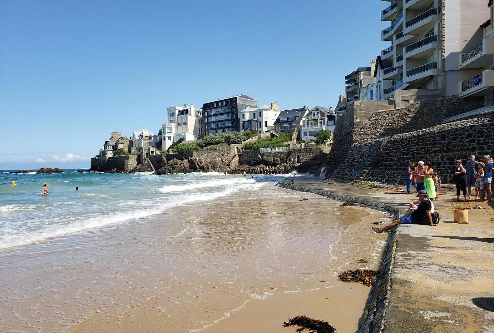 Studio A 100M A Pied De La Plage Et De La Digue Du Sillon Apartment Saint-Malo